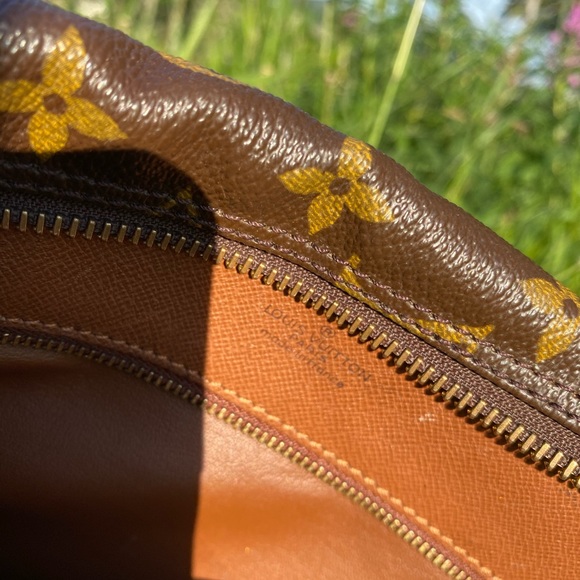 Louis Vuitton Nile - Picture 8 of 16